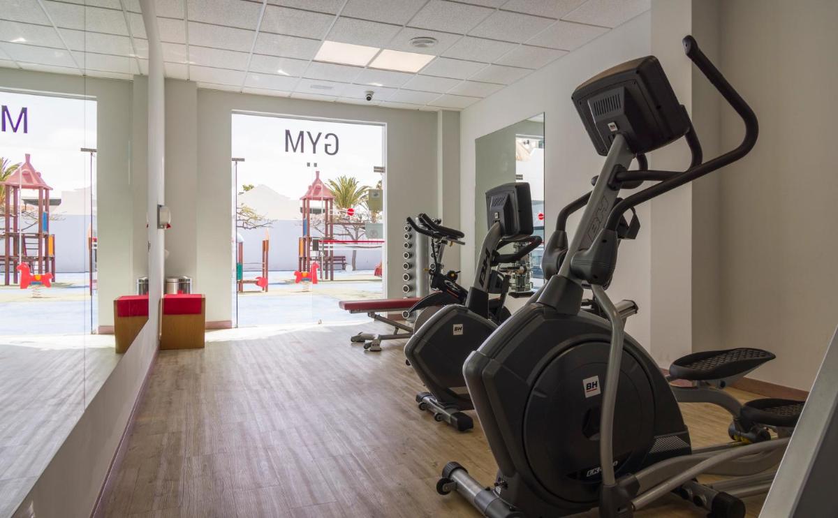 Gimnasio o instalaciones de fitness de ILUNION Costa Sal Lanzarote