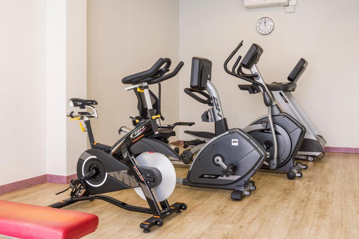 Gimnasio o instalaciones de fitness de ILUNION Costa Sal Lanzarote
