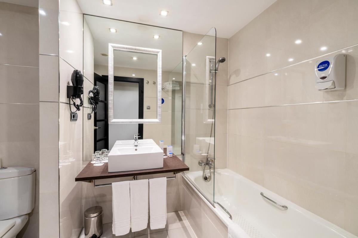 Iberik Santo Domingo Plaza Hotel - Housity