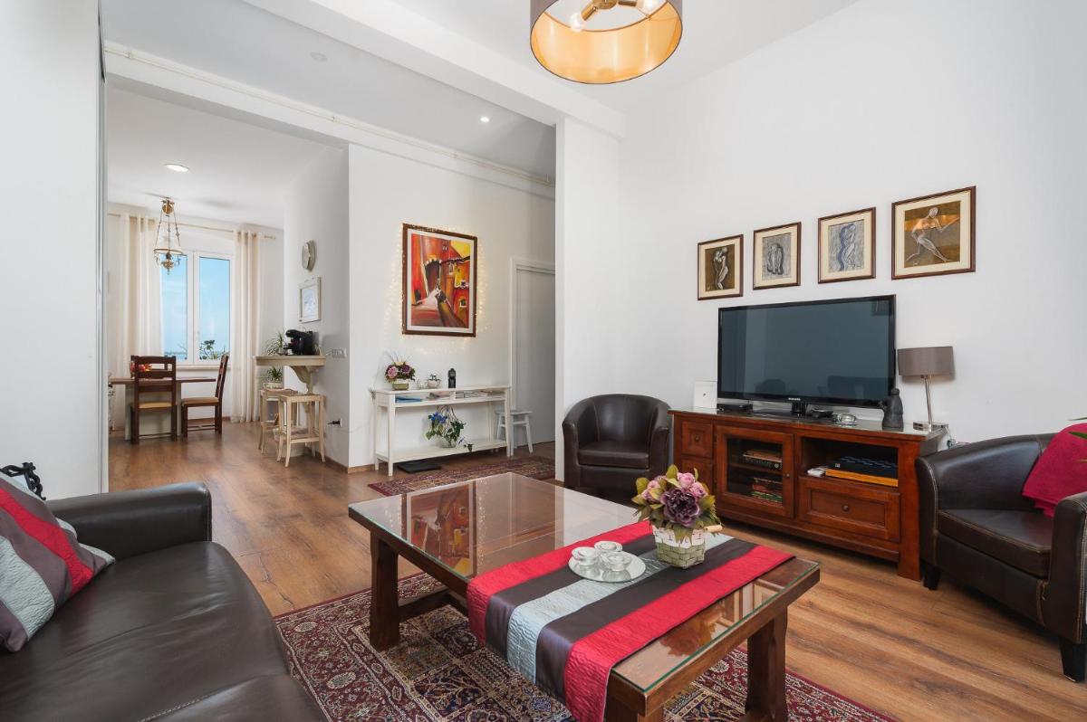 Apartment Nina - Housity