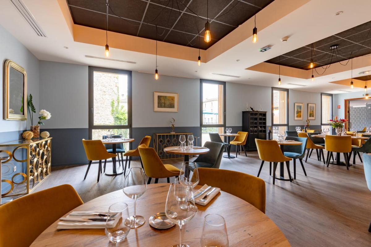 Hôtel-Restaurant des Augustins - Housity