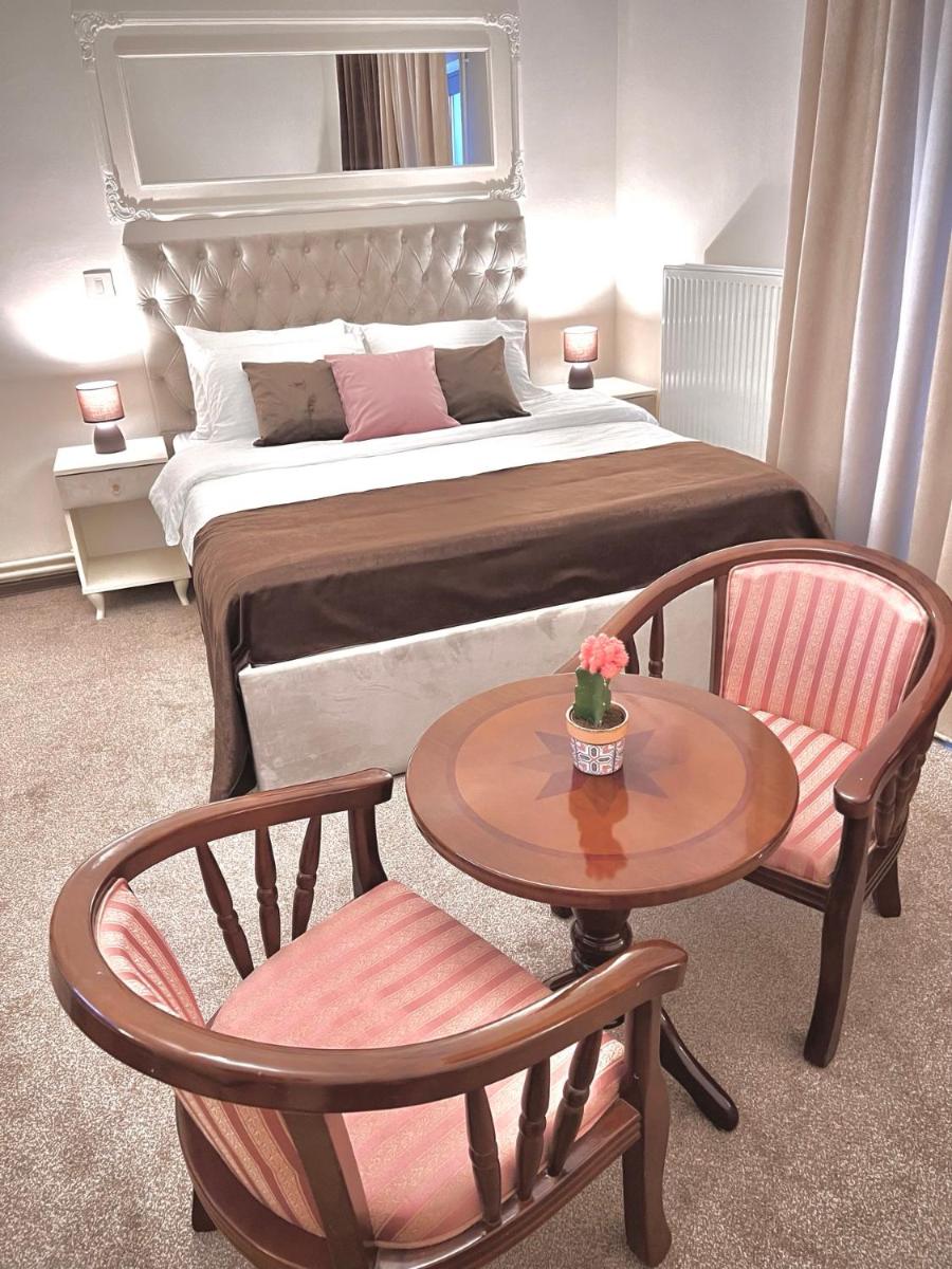 International Inn - Housity