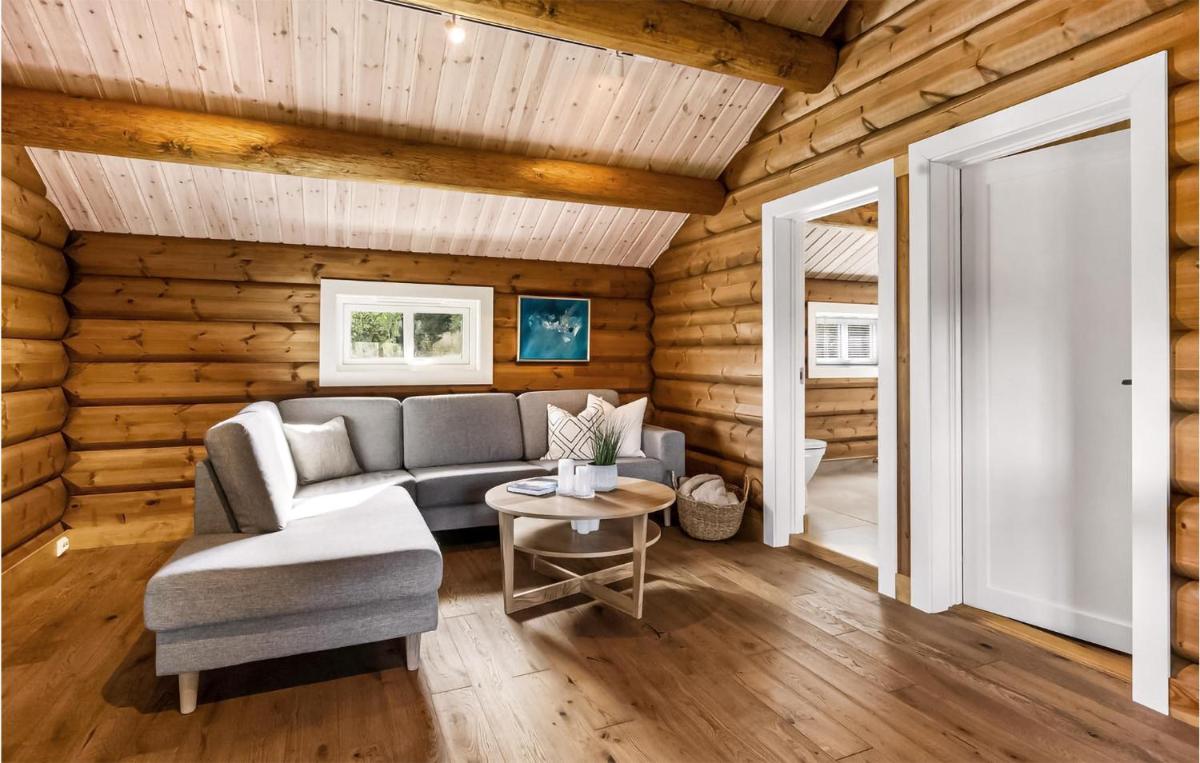 Nice Home In Hurdal With Wifi - Housity