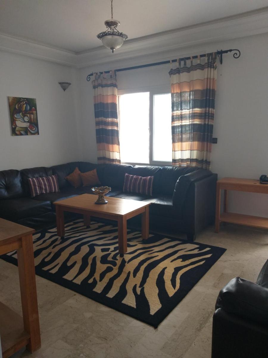 Bel appartement meublé B 16 - Housity