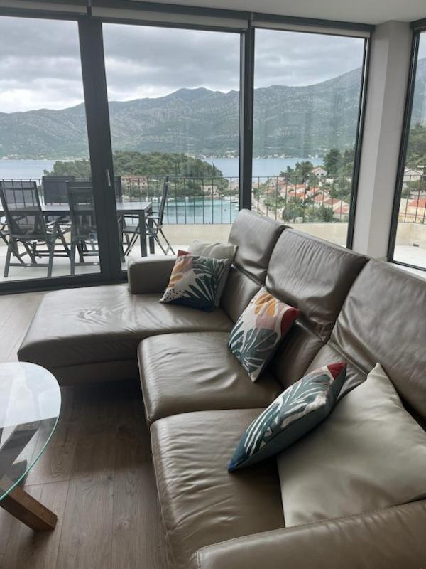 Green Hill Penthouse apartment - Housity