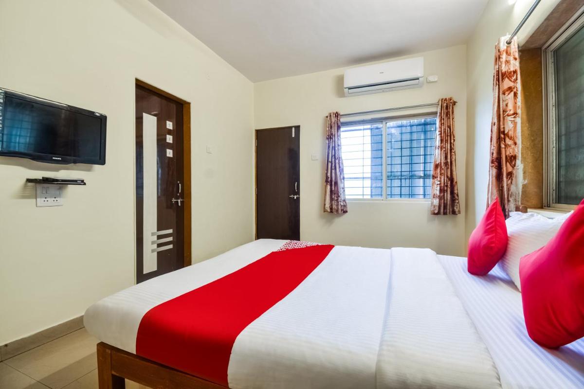 OYO Flagship 45953 Hotel Sunshine Residency - Housity