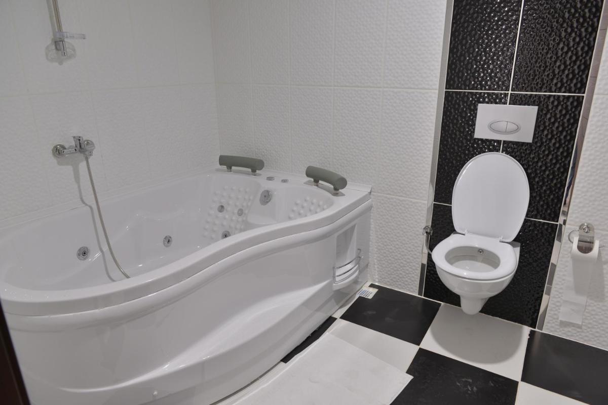 Grand Beyaz Saray Otel - Housity