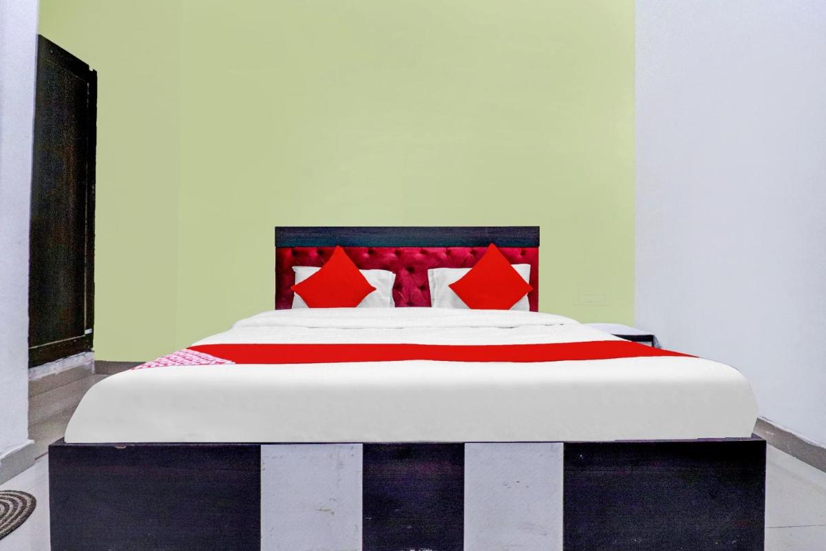 OYO 74957 Hotal Niwari House - Housity