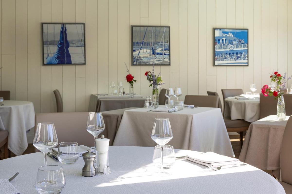 Restaurant ou autre lieu de restauration dans l'établissement Villa Cécile