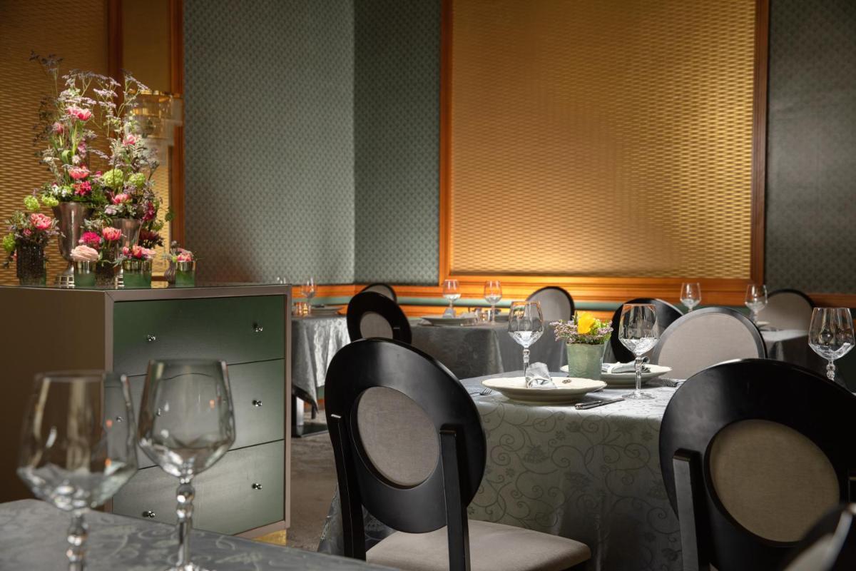 Grand Hotel Bohemia - Housity