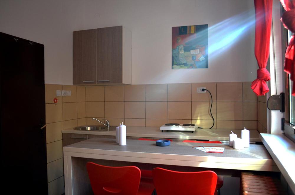 Apartmants Night Lux - Housity