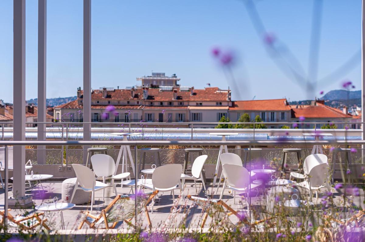 Apparthotel Le Hüb TOULON - Housity