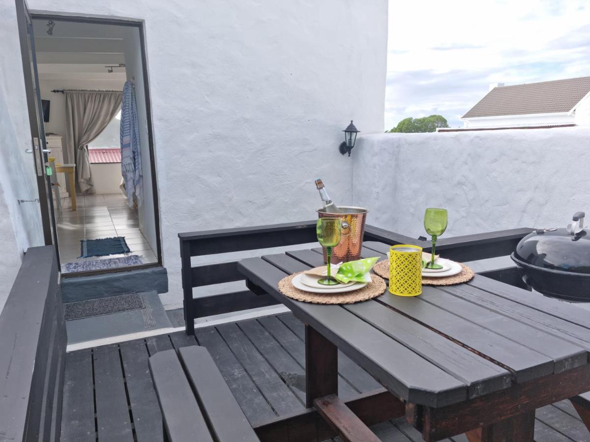 South Of Africa - Housity