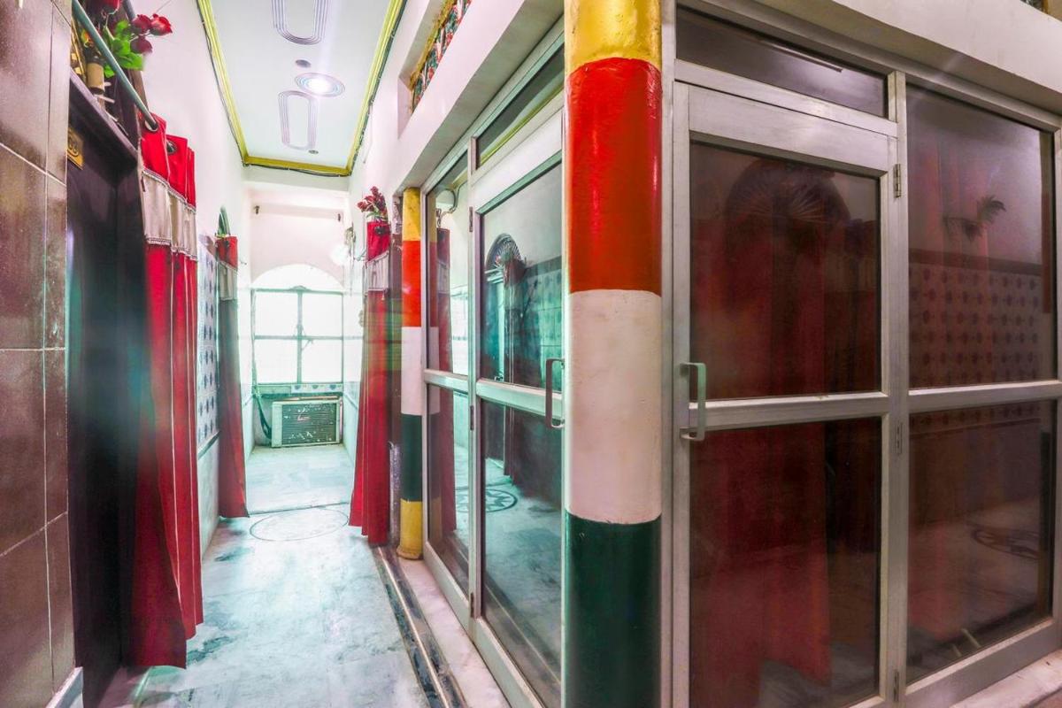 OYO Om Sai Guest House - Housity