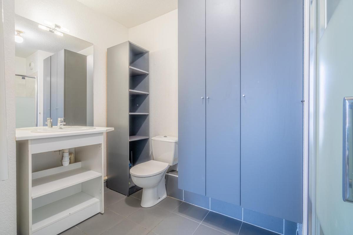 "Chez Marius" Appartement avec terrasse pour 4 personnes à Marseille - Housity
