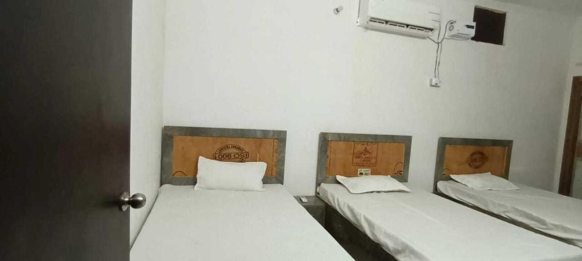OYO Unique 9 Hotel - Housity