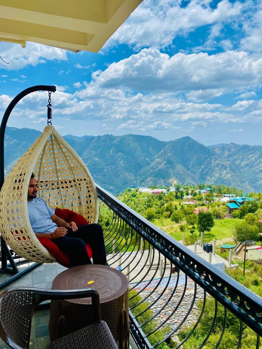 Royal Ace with balcony view MASHOBRA - Housity