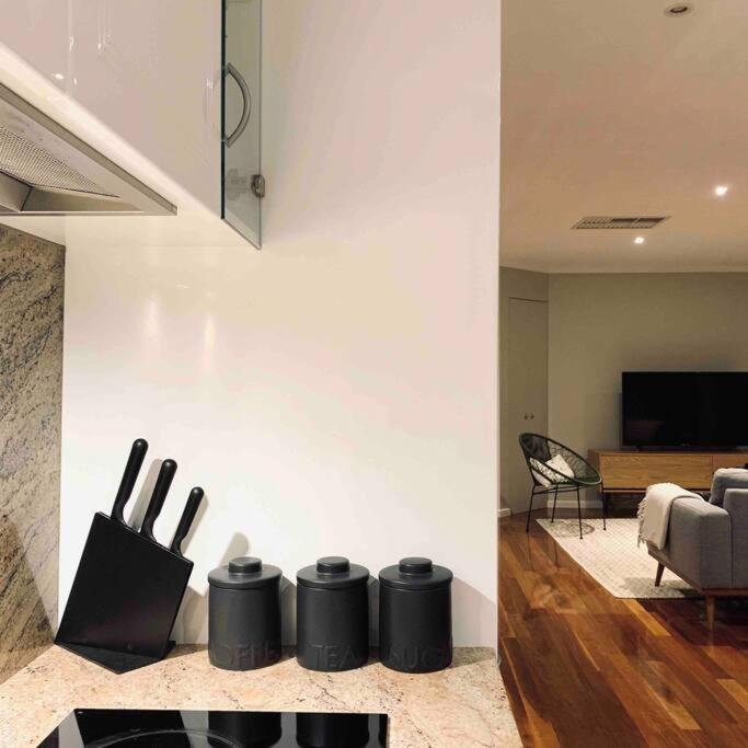 Charming Family Home near Monash Uni Glen#MEA21 - Housity