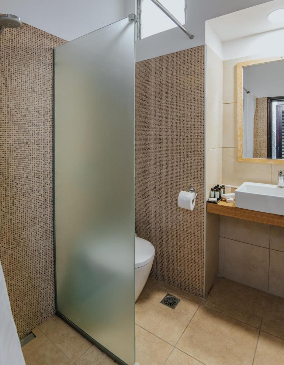 Apollo Resort - Housity