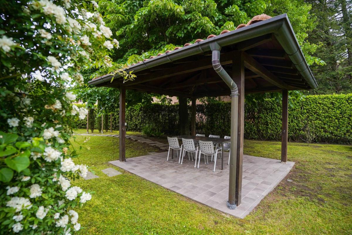 Bnbook - La Veranda del Lago - Housity