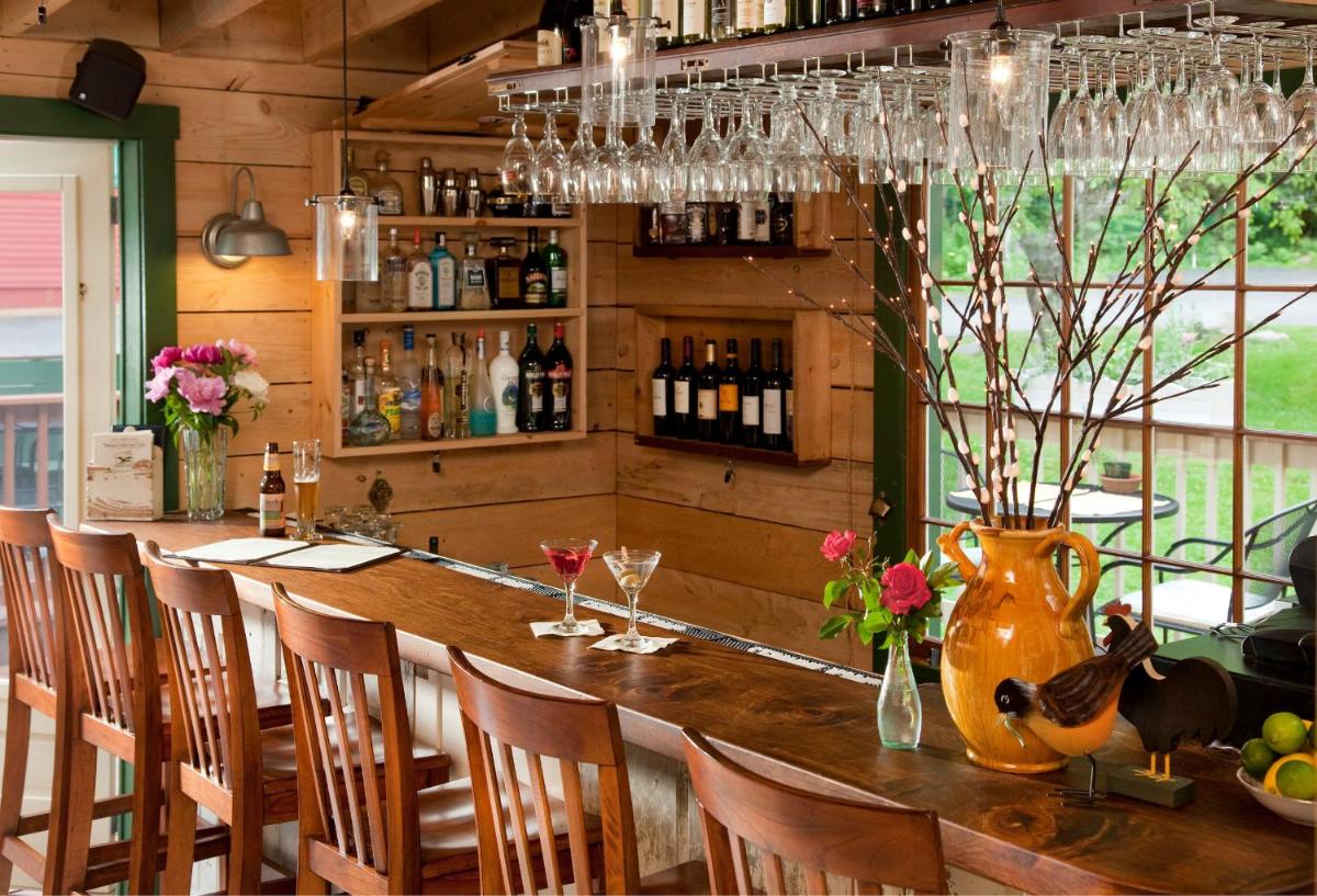 Squam Lake Inn - Housity