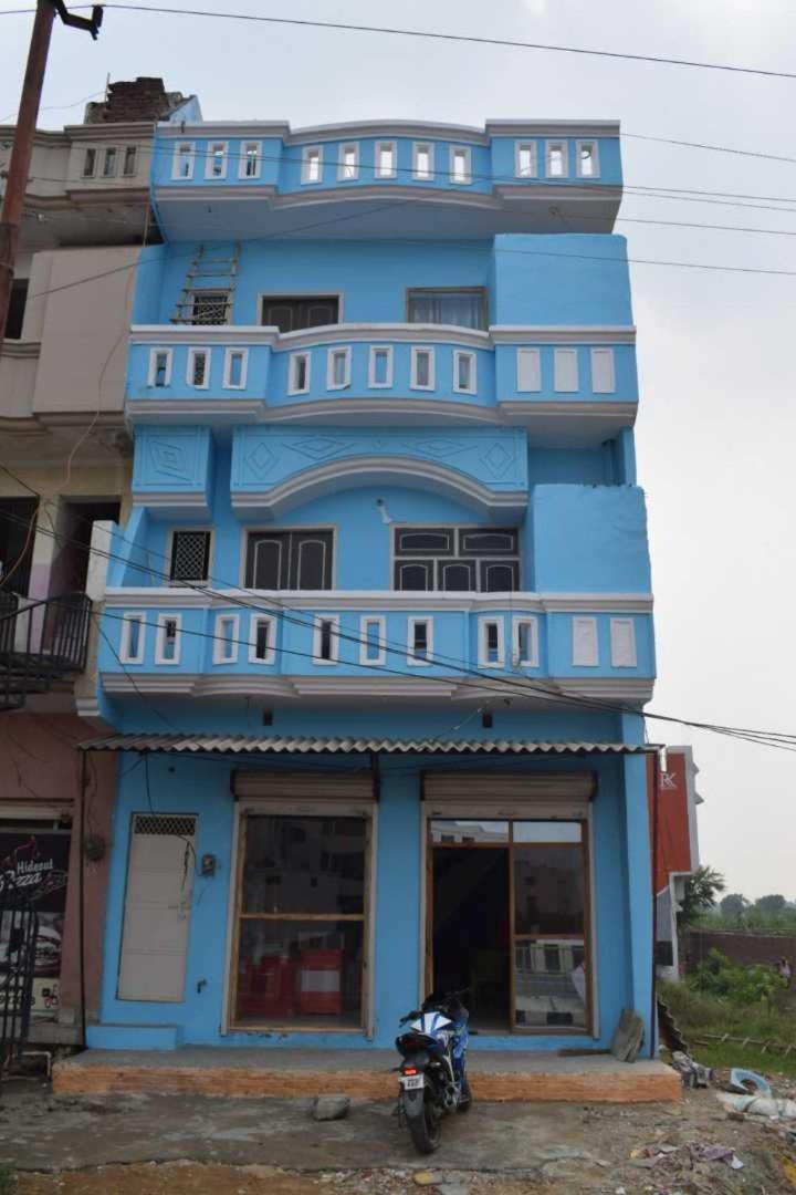 SPOT ON Ashu Guest House - Housity