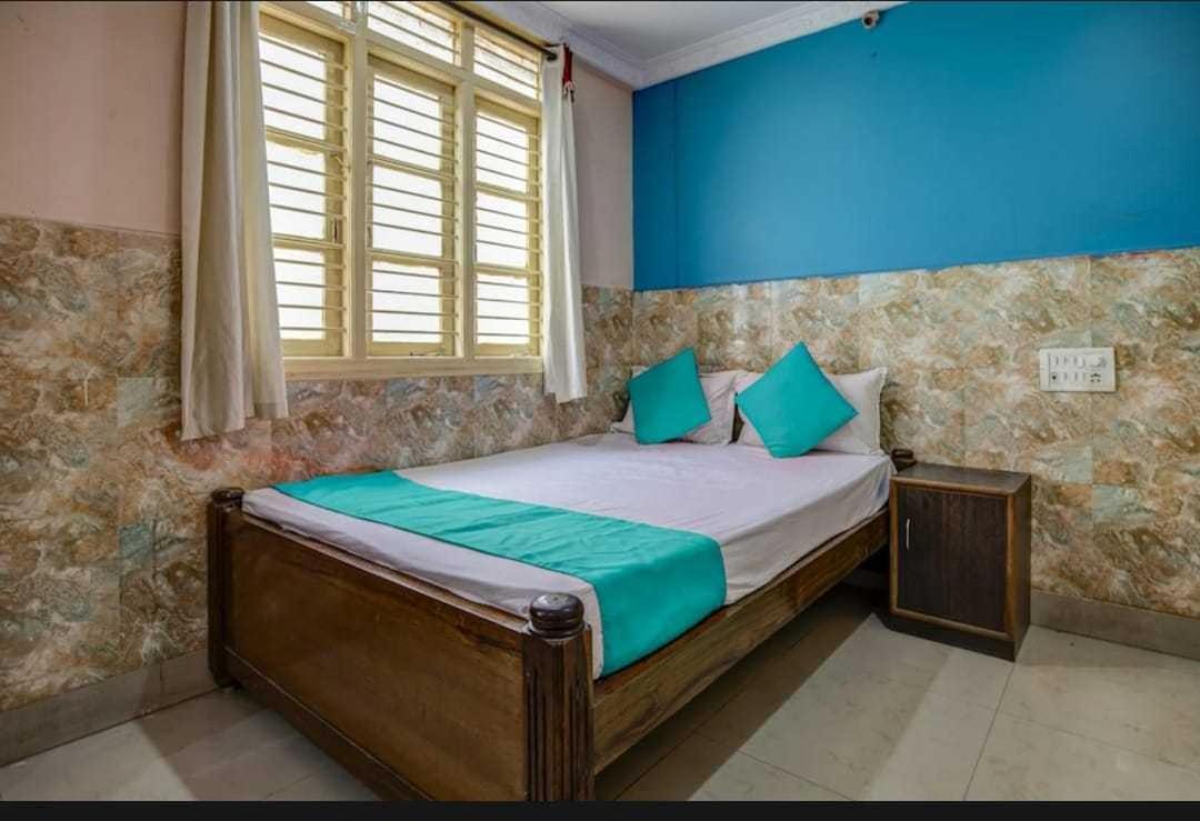 OYO HOME 70339 R k Guest House - Housity