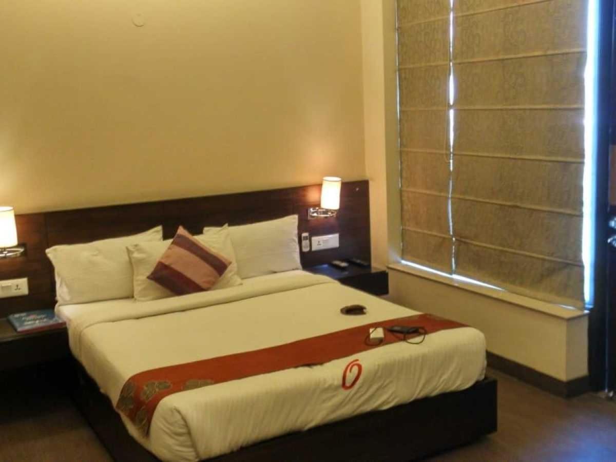 POP Hotel Elite - Housity