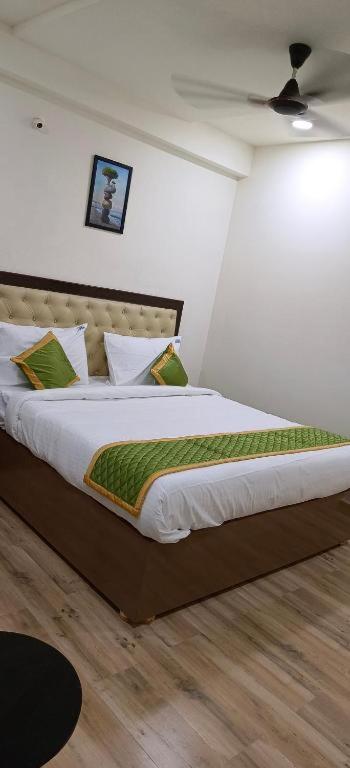 Hotel O POP Hotel Gvr Residency - Housity