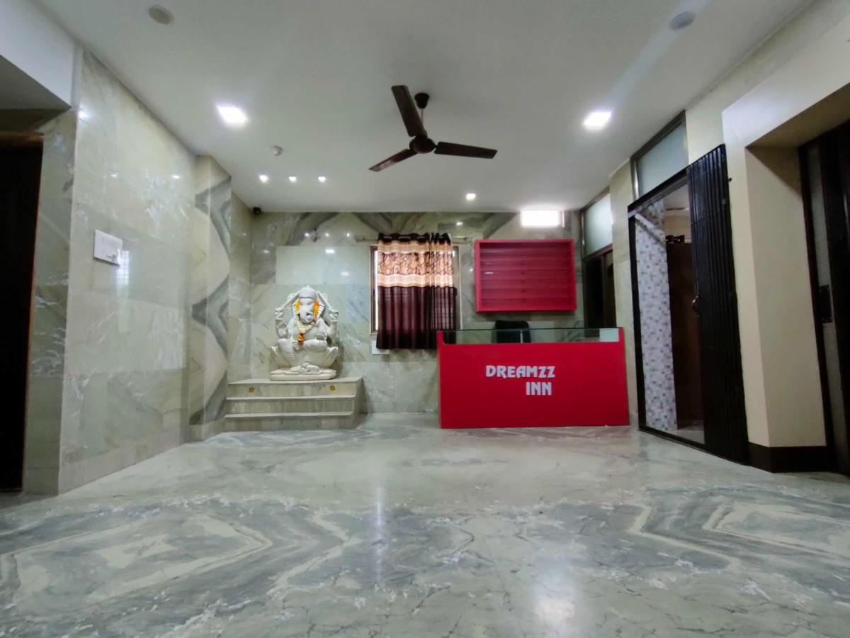 Capital O Dreamzz Inn - Housity