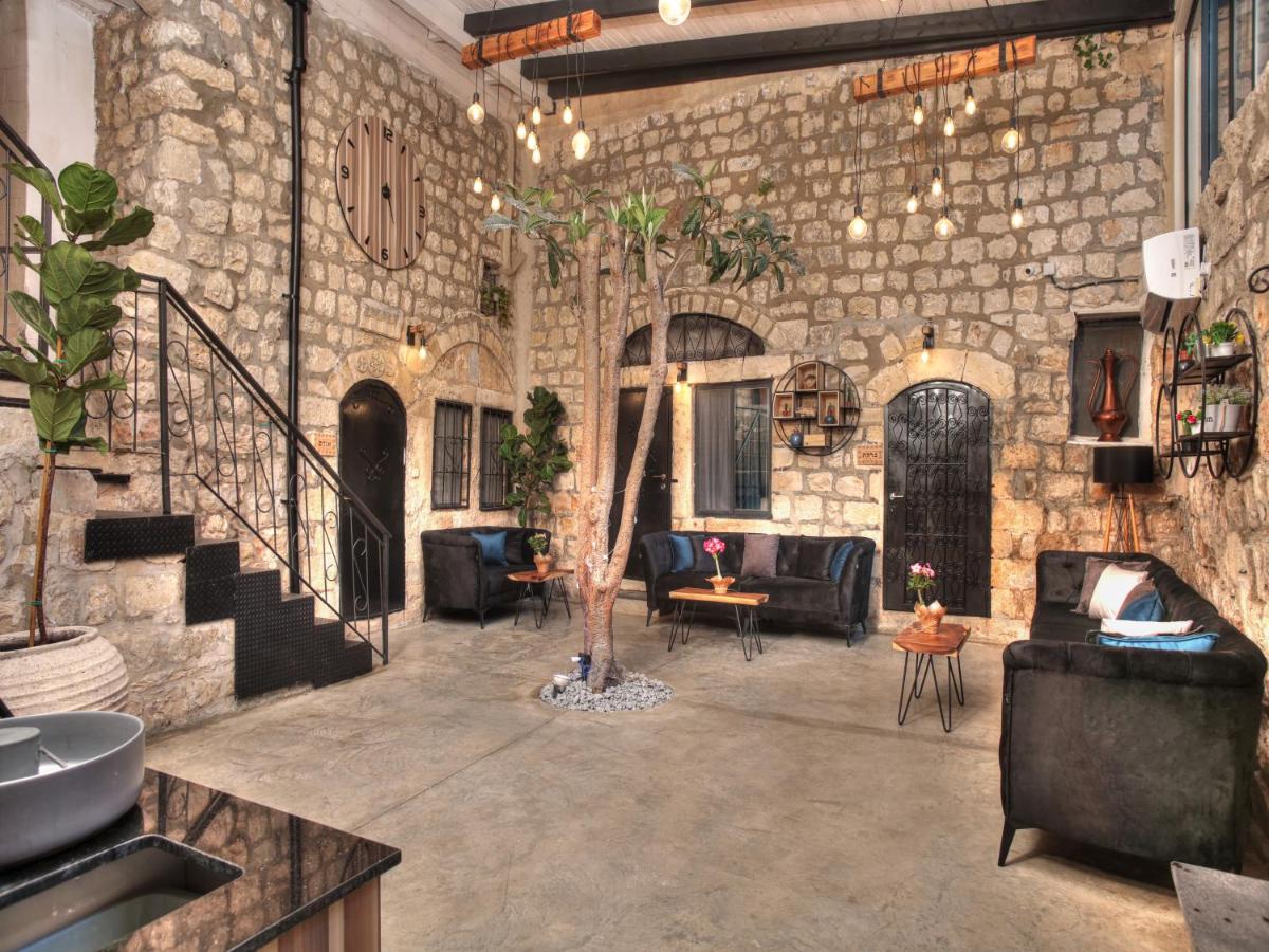 אבני החושן - סוויטות יוקרה בצפת העתיקה - Avnei Hachoshen - Luxury Suites in the Old City - Housity