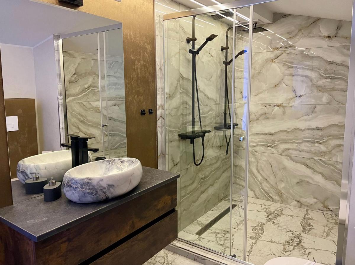 Suitetrails - ZEN Hotel Focșani