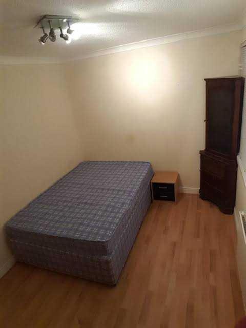 OYO Sgr Hotel - Housity