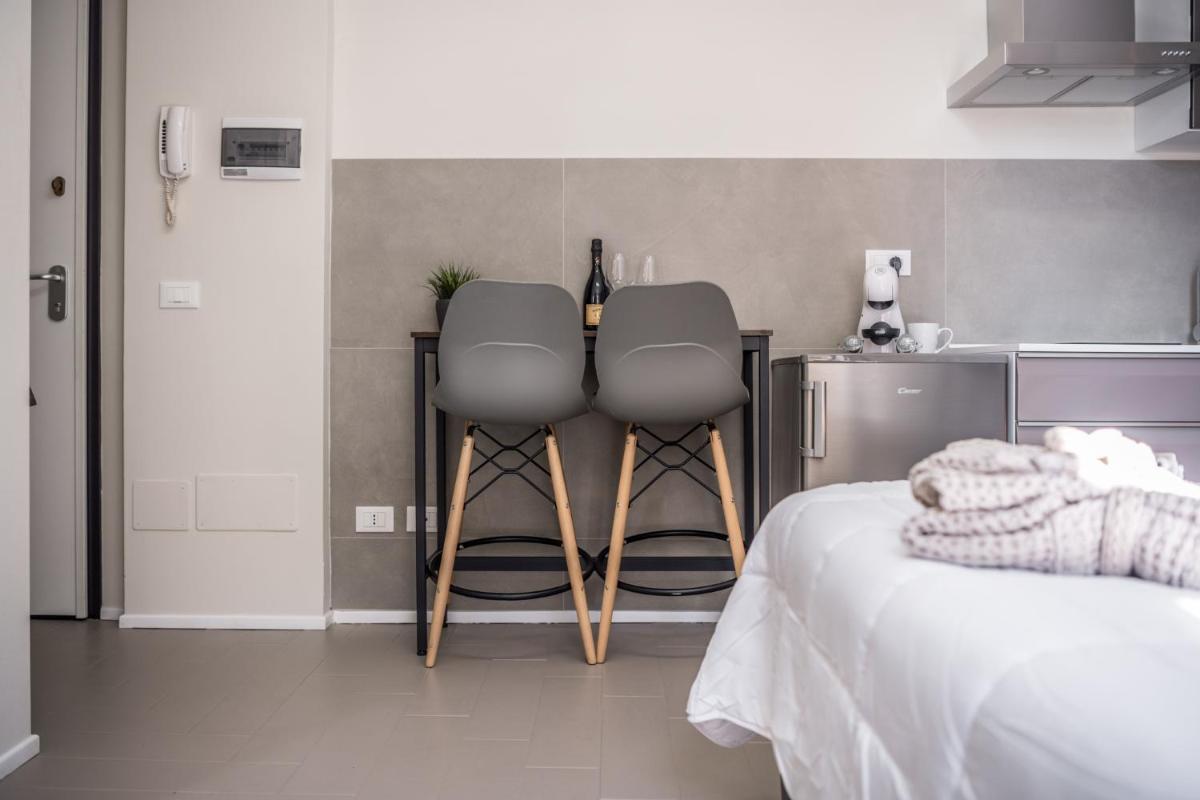Suite 649 Mono con terrazzo - Housity