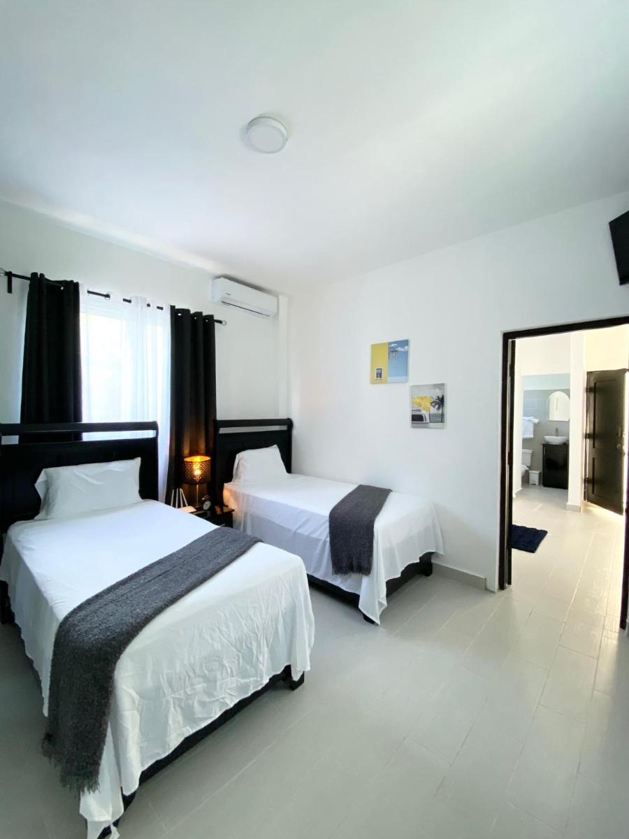 The White Rock Hotel B&B - Housity
