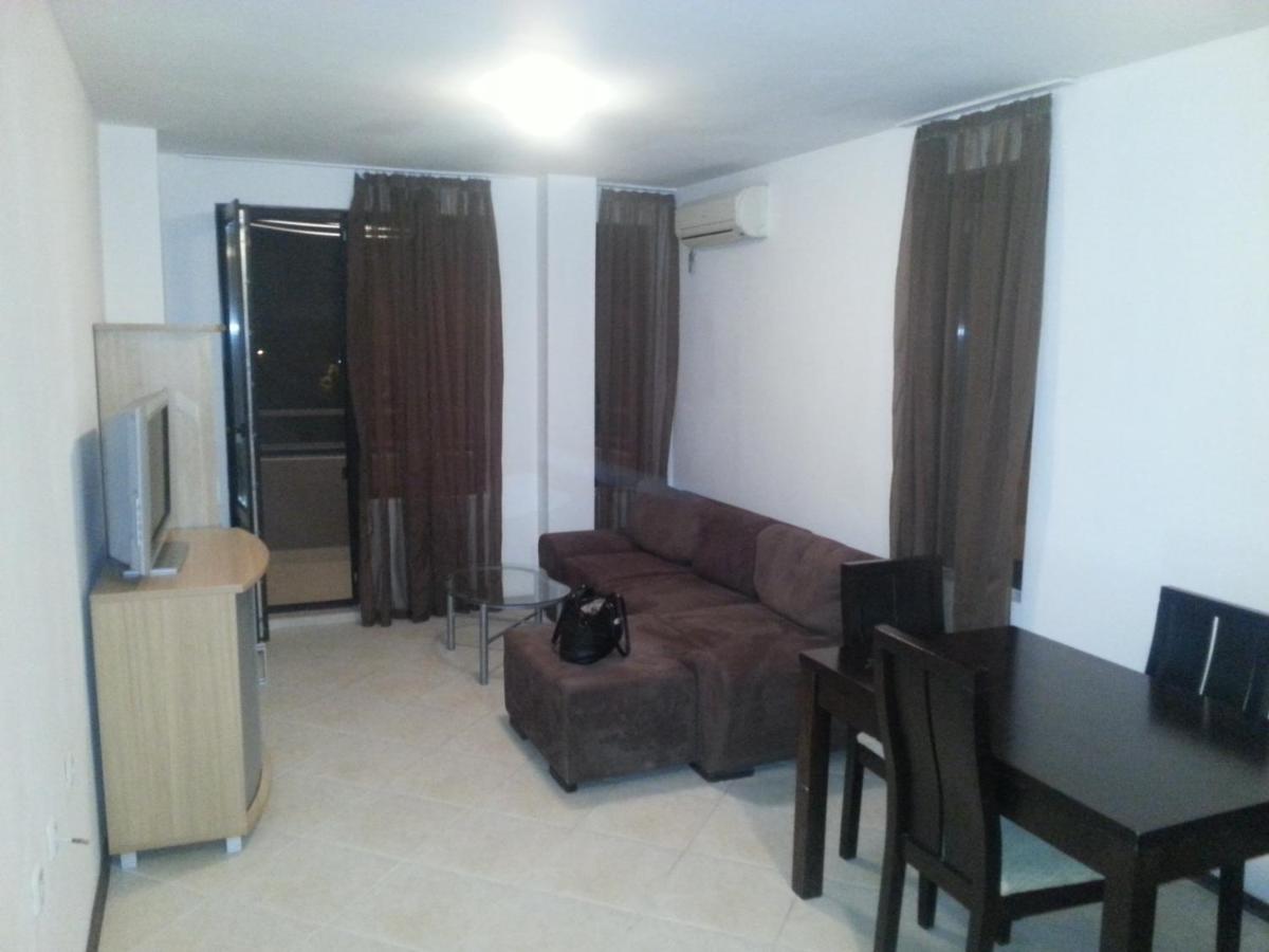 Apartment Nova - Housity