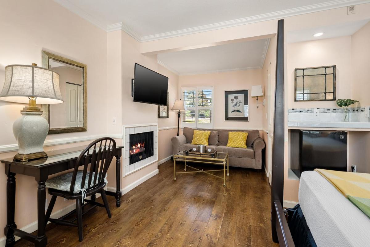 Apple Farm Inn - Housity