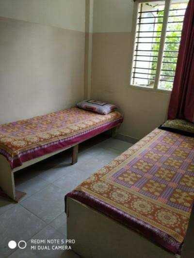 SPOT ON Sky Hotel - Housity