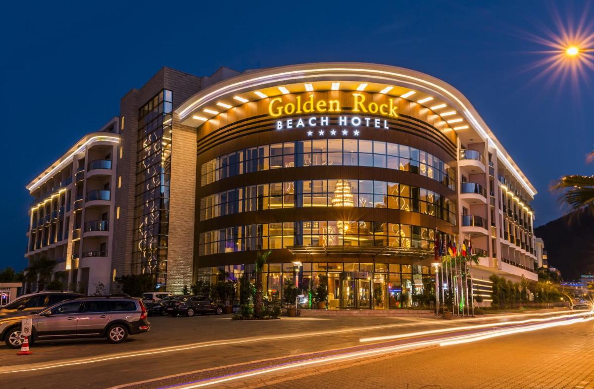 Golden Rock Beach - Housity