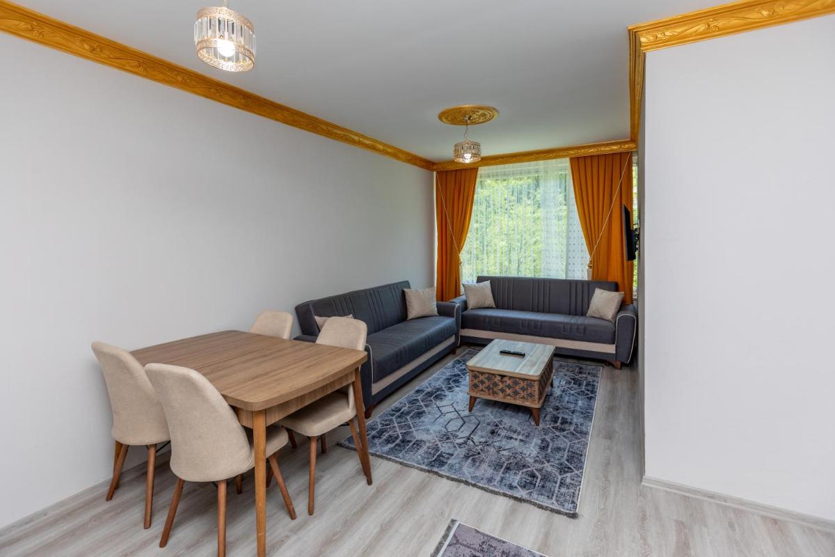 Valide Suit Apart - Housity