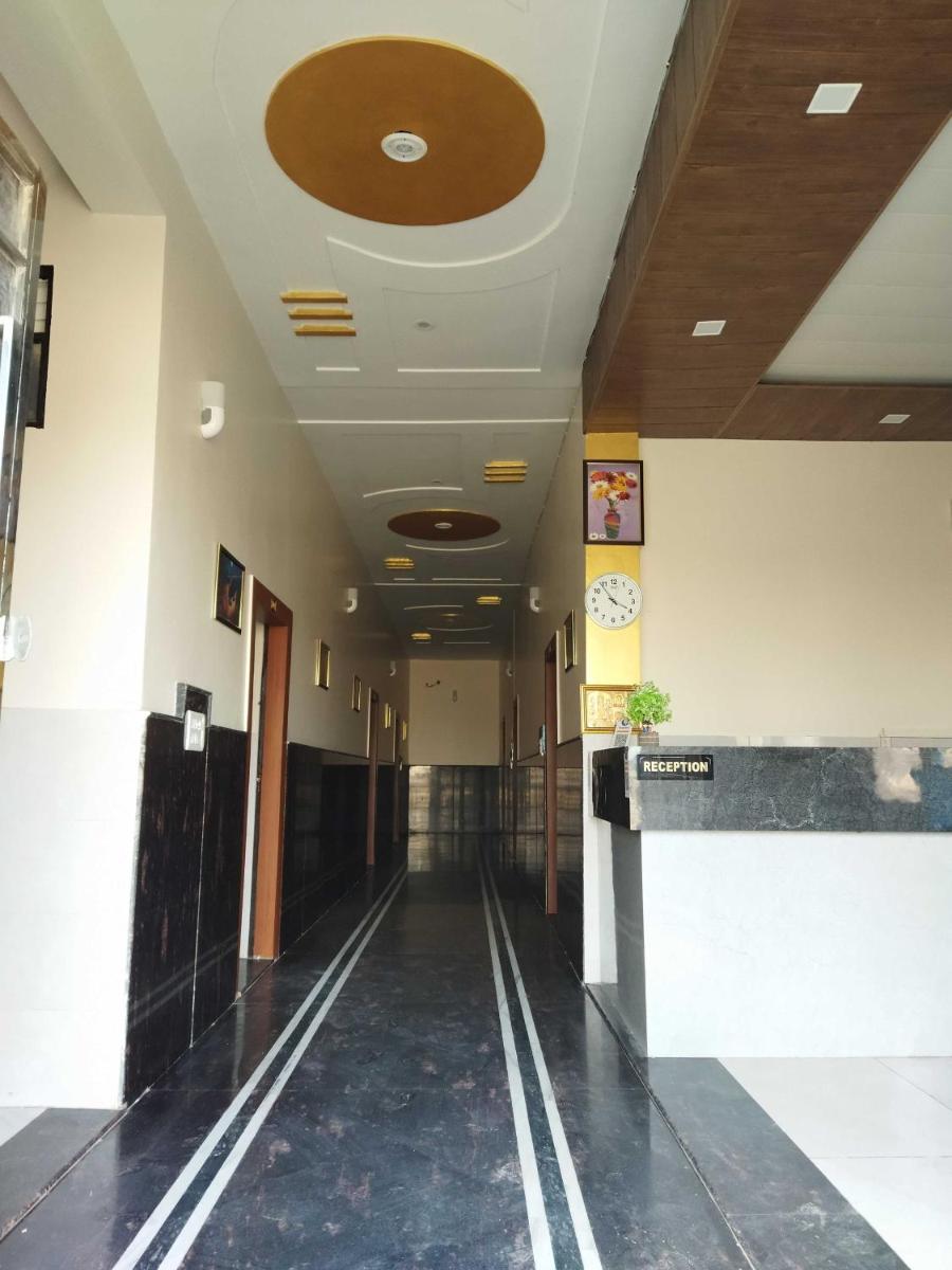OYO Syama Guest House - Housity