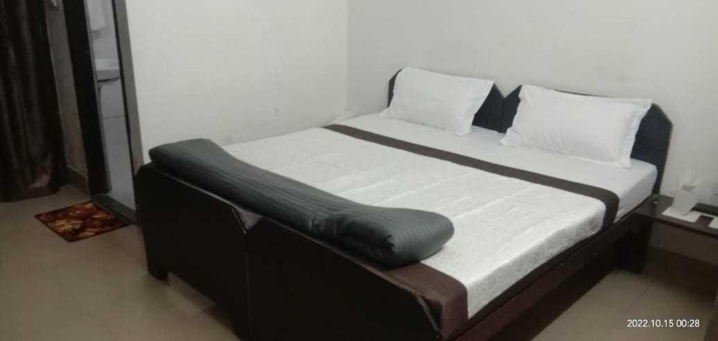 OYO Alibaba Guest House - Housity