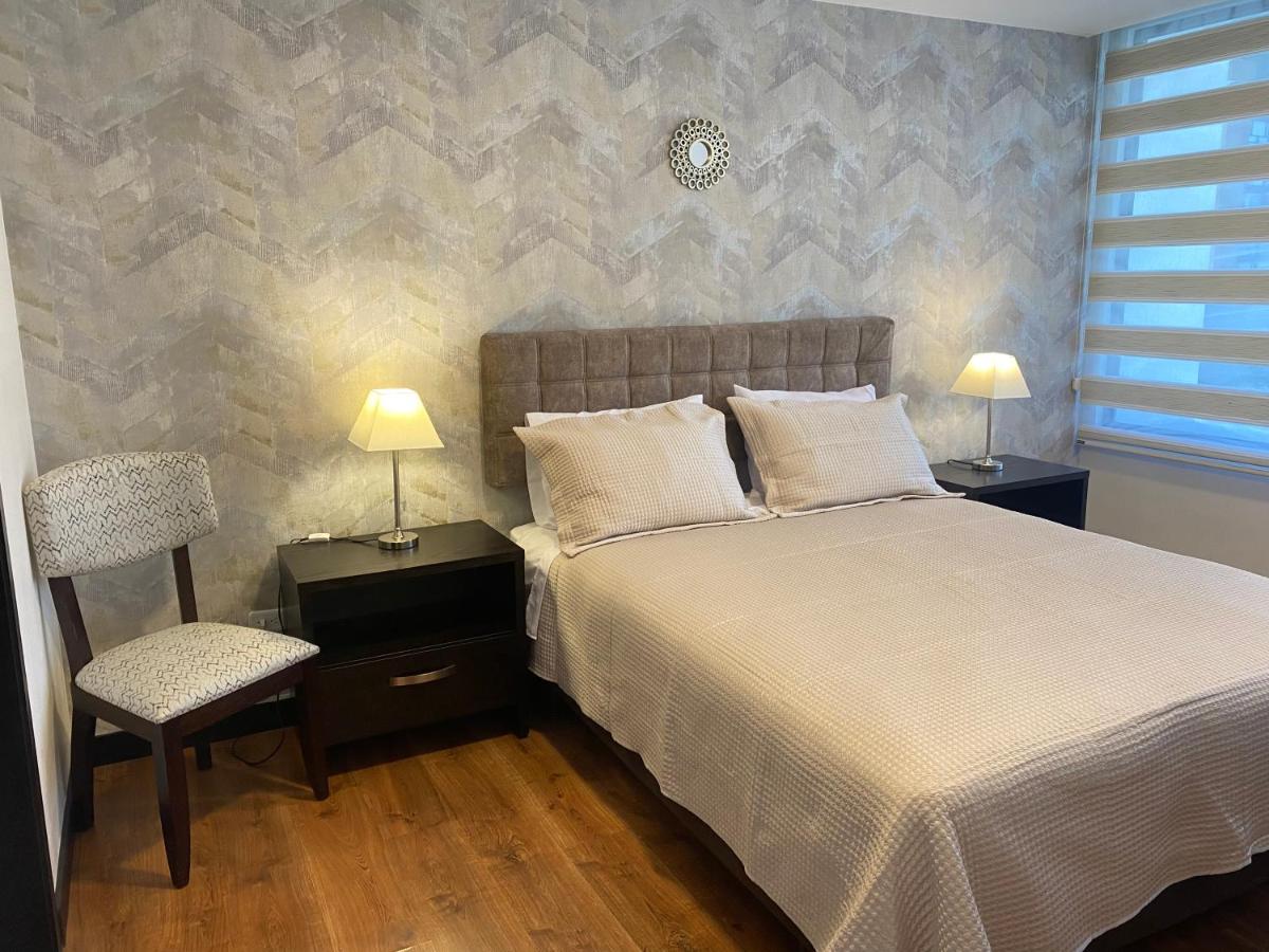 Suites Metropoli Bristol Parc - Housity