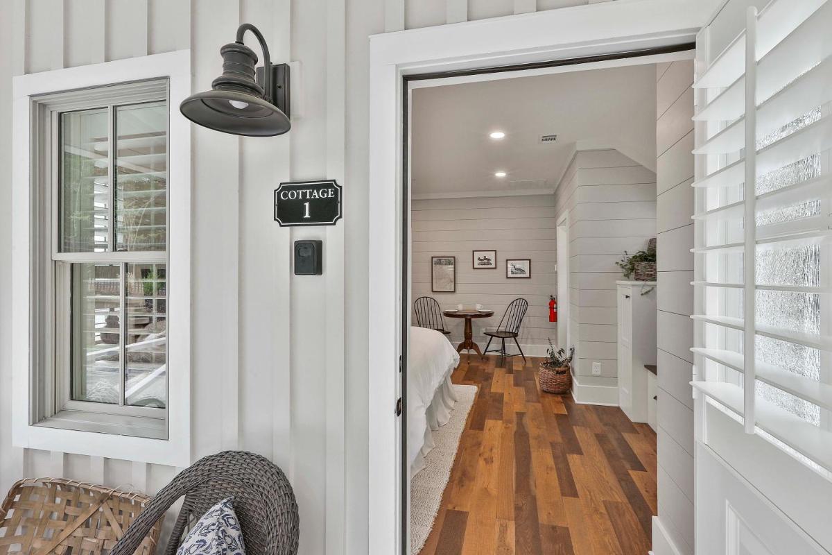 The Cottages at Laurel Brooke - Housity