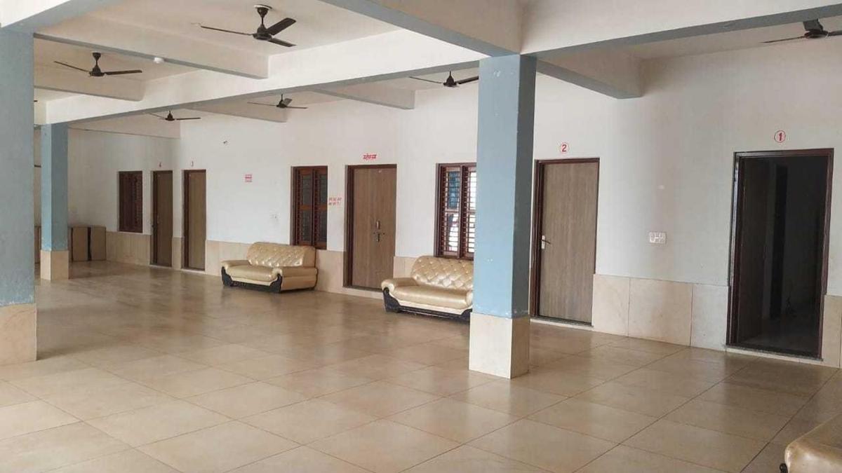OYO A P Guest House - Housity