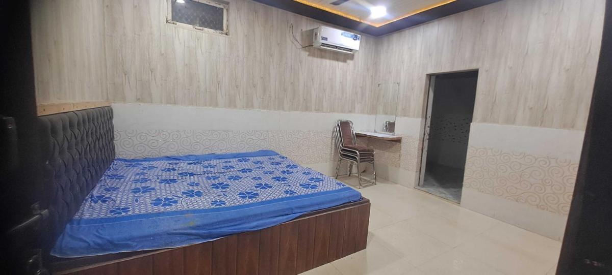Suitetrails - OYO 80710 Mamta Farm House