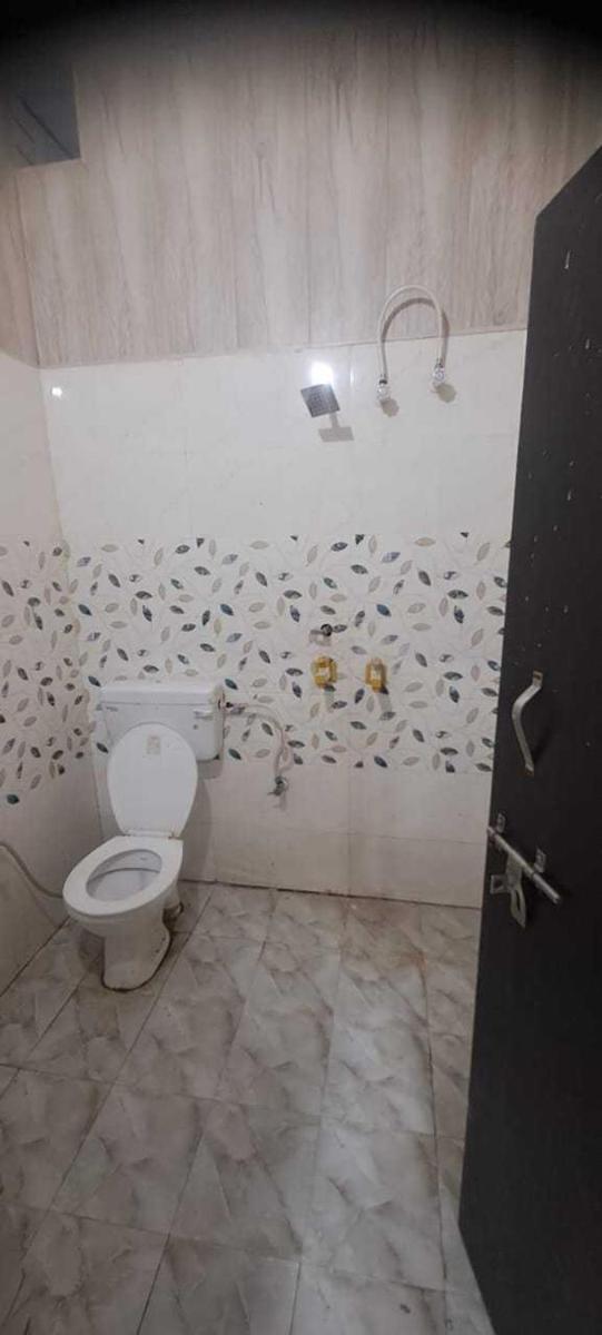 OYO 81075 Rose Hotel - Housity