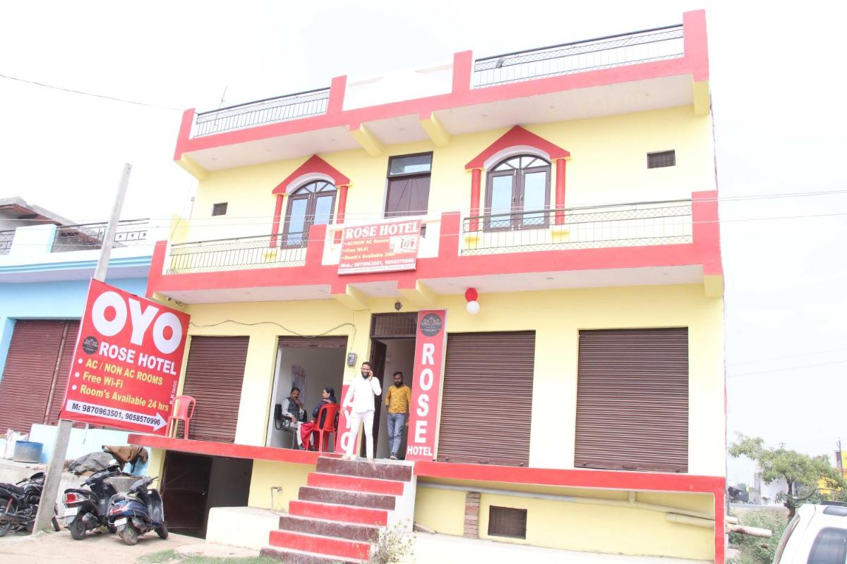 OYO 81075 Rose Hotel - Housity