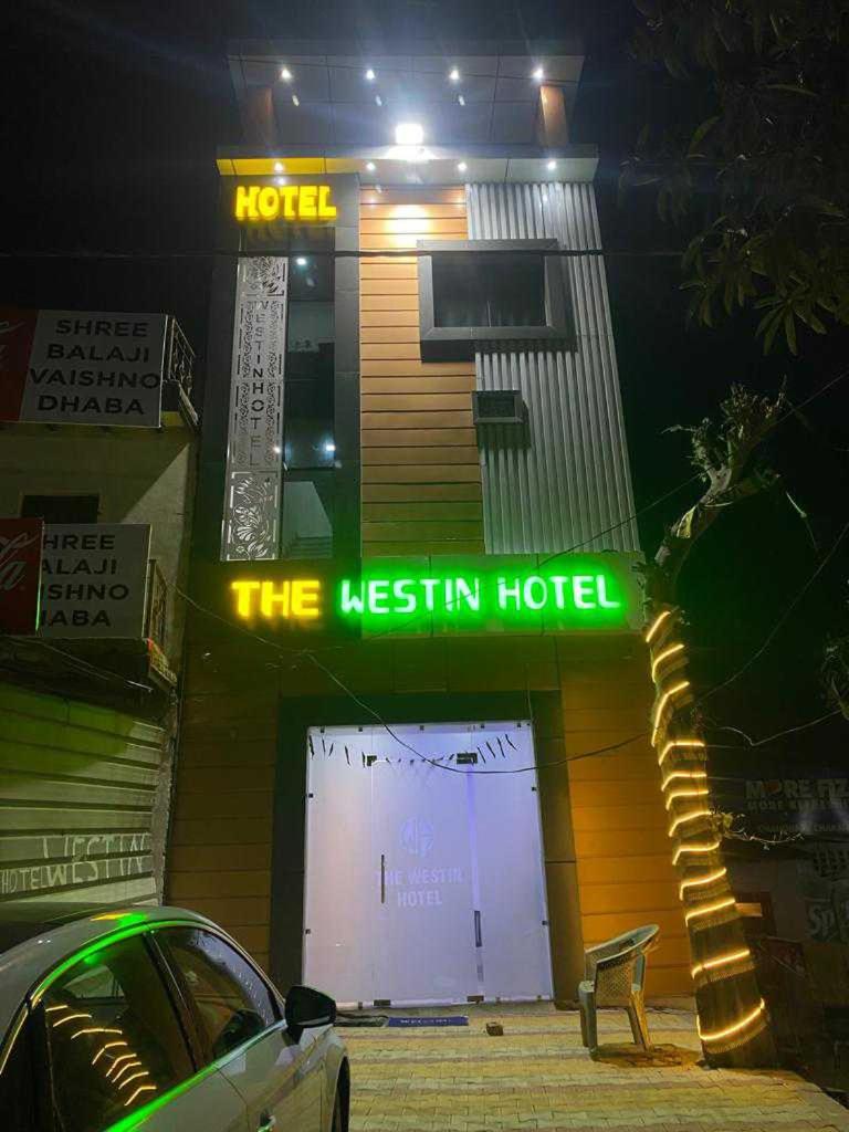 Suitetrails - OYO 80968B The Westin Hotel