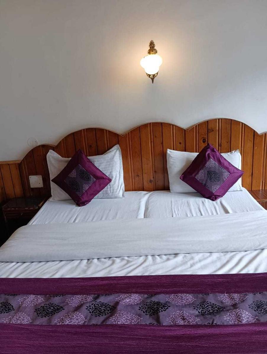 Suitetrails - OYO Hotel Bhamat